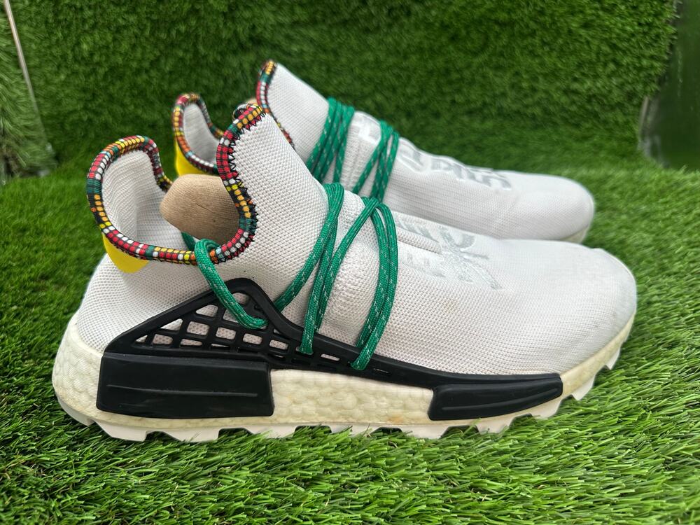 Pharrell x Adidas NMD Human Race EE7583 Athletic Sneaker Men's 10.5 White Knit